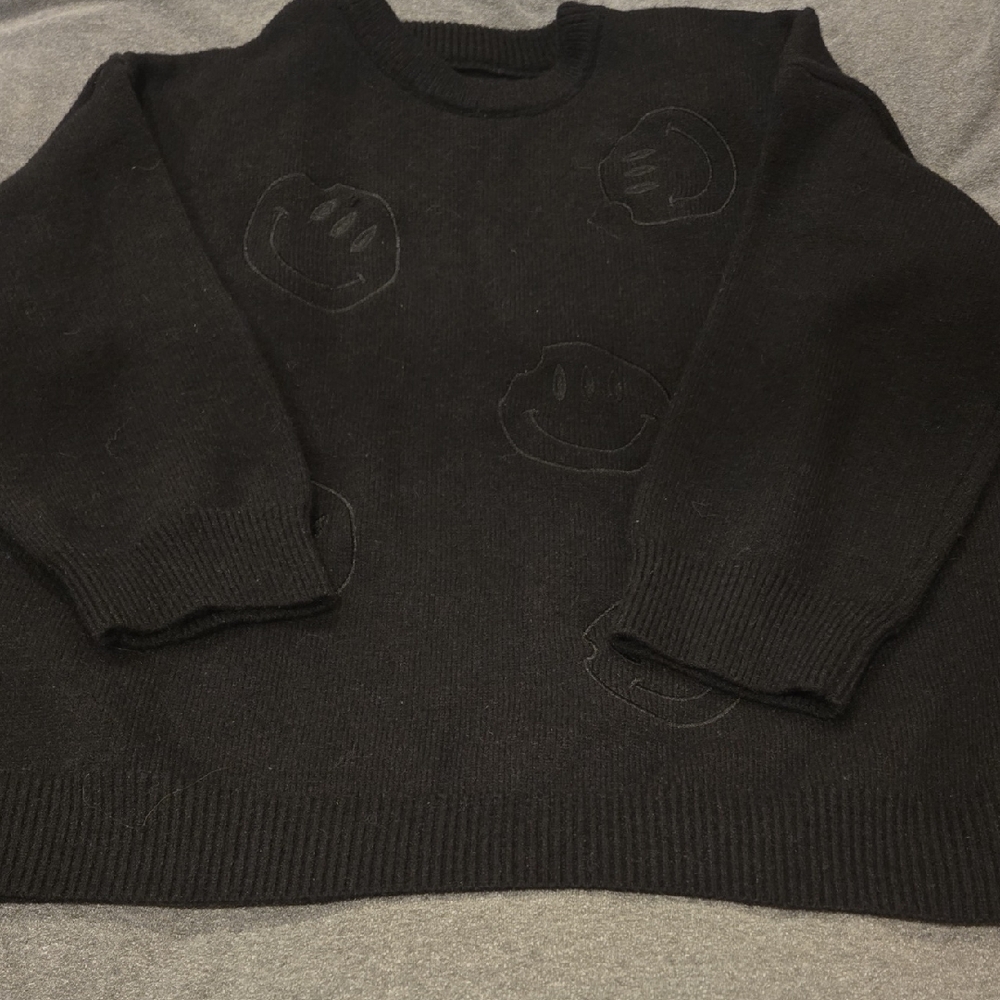 Elf Sack Black Ribbed Crewneck Sweater